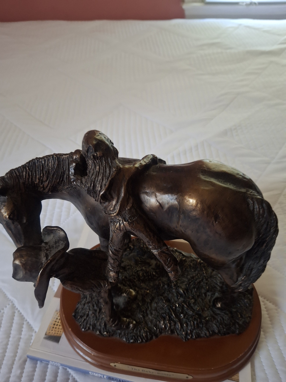 Montana Silversmiths Bronze Western Horse Statue Figurine "The Baby Sitter" C447 - Picture 5 of 10